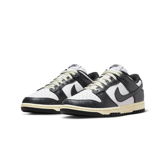 WOMEN'S NIKE DUNK LOW