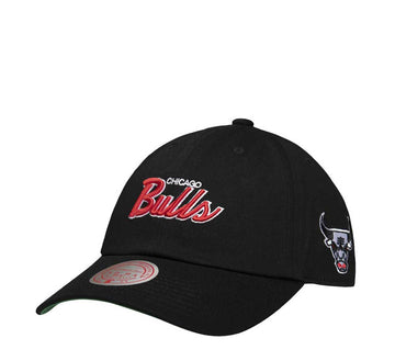 CHICAGO BULLS SCRIPT DAD HAT