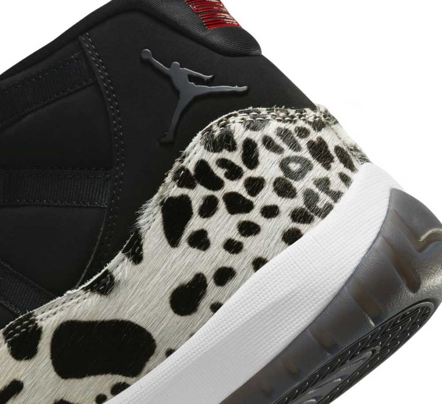 WOMENS AIR JORDAN 11 RETRO