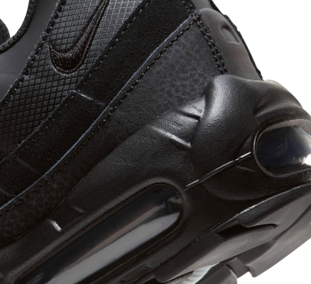 NIKE AIR MAX 95 ESSENTIAL