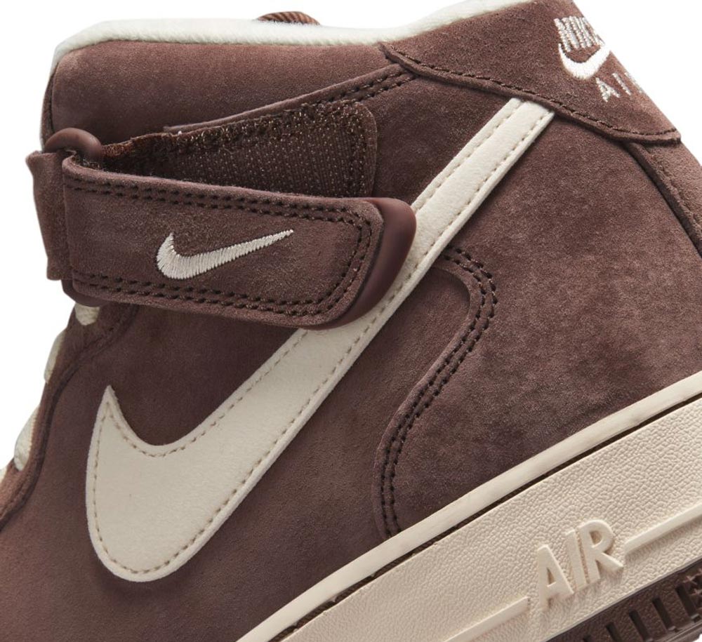 NIKE AIR FORCE 1 MID '07 QS