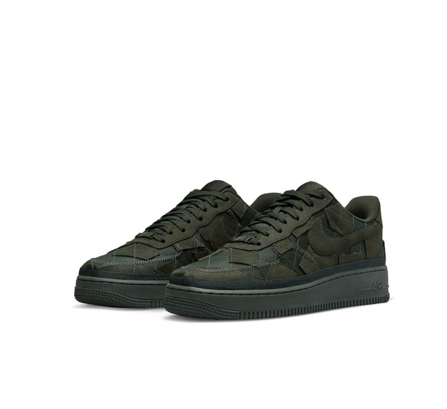 NIKE AIR FORCE 1 SP