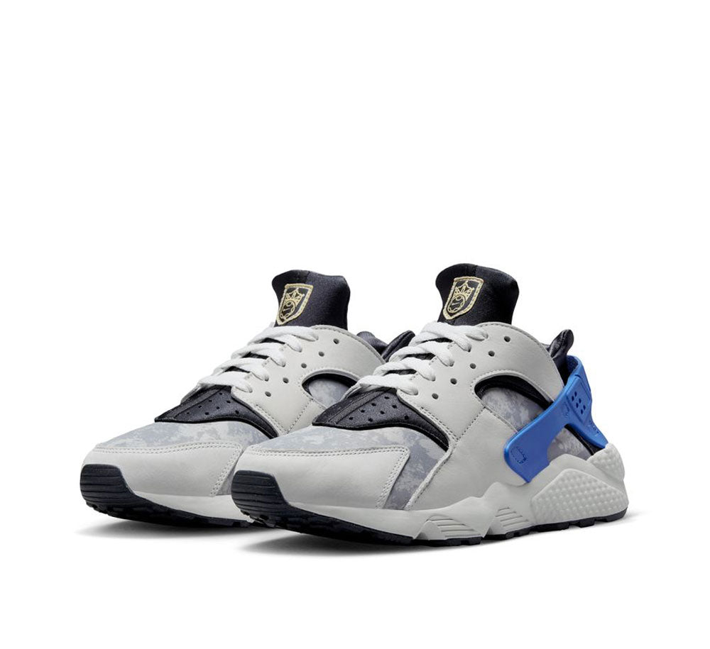NIKE AIR HUARACHE PRM