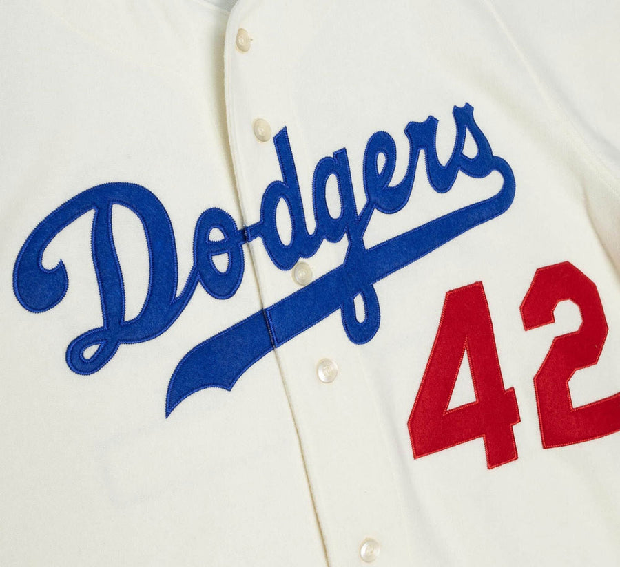AUTHENTIC JERSEY BROOKLYN DODGERS HOME 1955 JACKIE ROBINSON – SHOPATKINGS