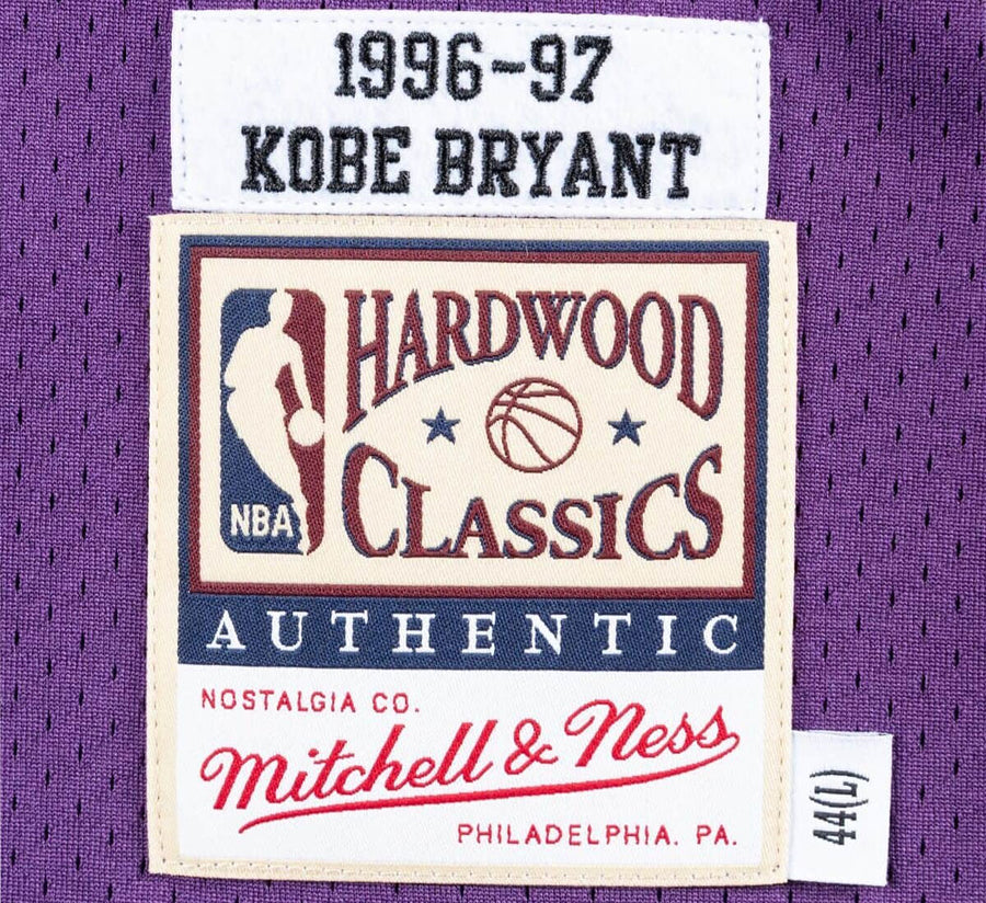 NBA Hardwood Classics, Kobe Bryant, Los Angeles Lakers.