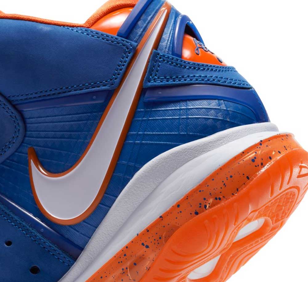 NIKE LEBRON 8 QS