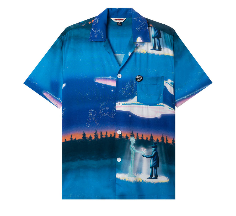 INTERPLANETARY VACATION S/S SHIRT