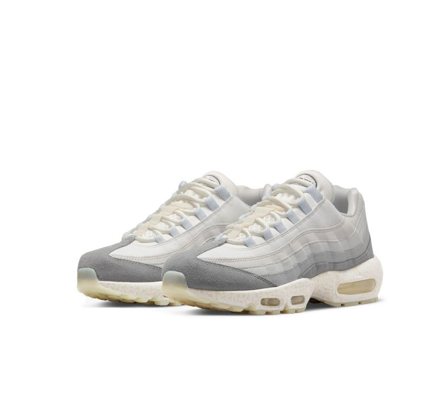 NIKE AIR MAX 95 QS