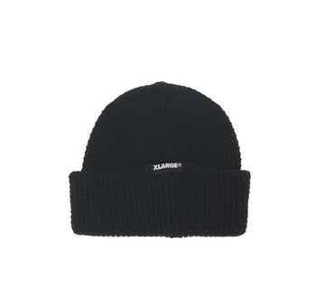 PATCHED SHORT LENGTH CUFF BEANIE
