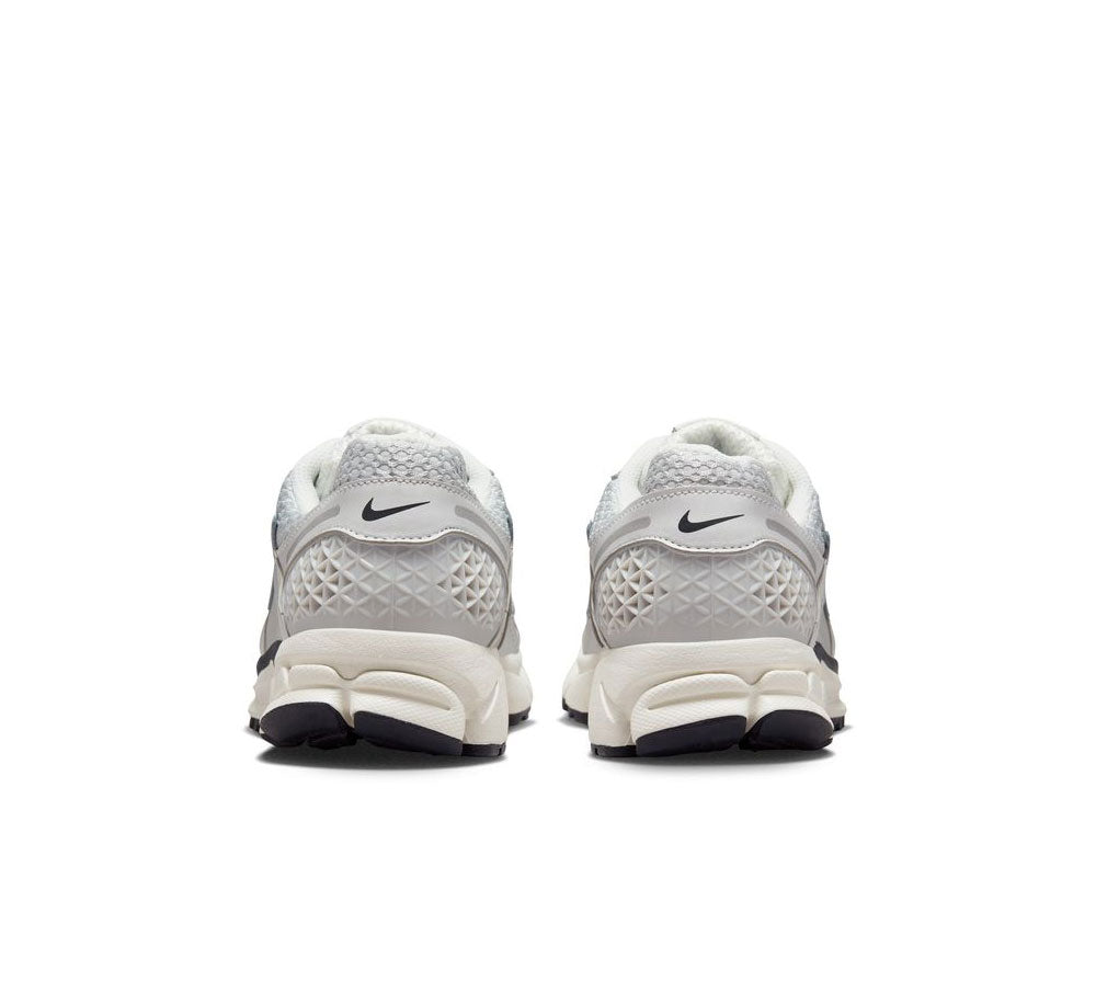 Women's Nike Zoom Vomero 5